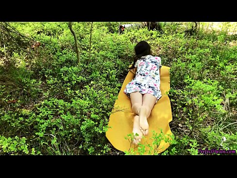 ❤️ ටින්ඩර් මත සිටින ආගන්තුකයෙක් මගේ පුකට ස්වයං වින්දනයේ යෙදෙන අතර වනාන්තරයේ දැඩි ආශාවකින් කෙලෙසයි නිකම් කාමුක අපෙන්% si.porngipfy.ru%